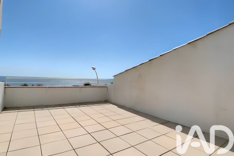 Сasa de 4 dormitorios en venta en Premia De Mar, Barcelona, Cataluña, Spain № 7413 - foto 27
