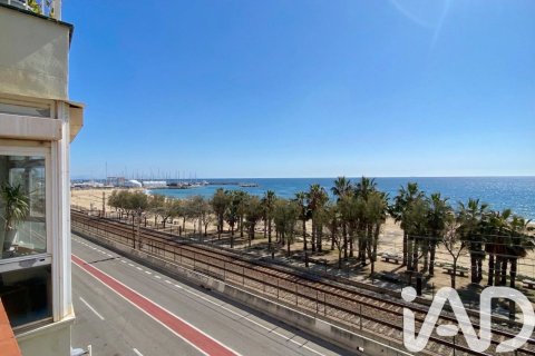 Сasa de 4 dormitorios en venta en Premia De Mar, Barcelona, Cataluña, Spain № 7413 - foto 21
