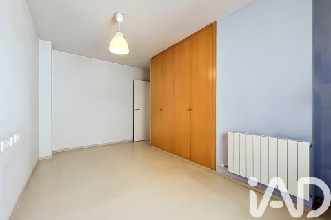 Сasa de 4 dormitorios en venta en Premia De Mar, Barcelona, Cataluña, Spain № 7413 - foto 10