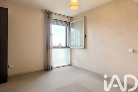Сasa de 4 dormitorios en venta en Premia De Mar, Barcelona, Cataluña, Spain № 7413 - foto 4