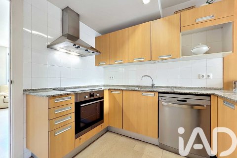 Сasa de 4 dormitorios en venta en Premia De Mar, Barcelona, Cataluña, Spain № 7413 - foto 17