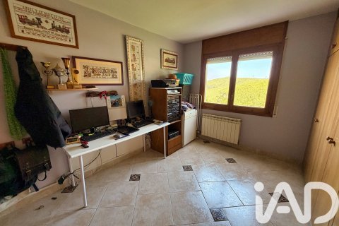 Сasa de 5 dormitorios en venta en Vallirana, Barcelona, Cataluña, Spain № 7415 - foto 15