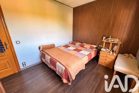Сasa de 5 dormitorios en venta en Vallirana, Barcelona, Cataluña, Spain № 7415 - foto 10