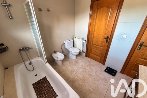 Сasa de 5 dormitorios en venta en Vallirana, Barcelona, Cataluña, Spain № 7415 - foto 5