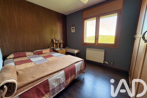 Сasa de 5 dormitorios en venta en Vallirana, Barcelona, Cataluña, Spain № 7415 - foto 11
