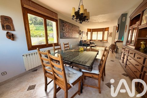 Сasa de 5 dormitorios en venta en Vallirana, Barcelona, Cataluña, Spain № 7415 - foto 29