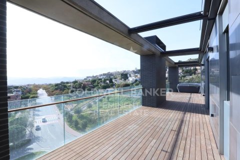 Ático de 4 dormitorios en venta en Esplugues de Llobregat, Barcelona, Cataluña, Spain № 5407 - foto 11