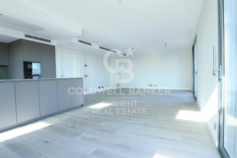 Ático de 4 dormitorios en venta en Esplugues de Llobregat, Barcelona, Cataluña, Spain № 5407 - foto 4