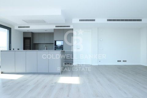 Ático de 4 dormitorios en venta en Esplugues de Llobregat, Barcelona, Cataluña, Spain № 5407 - foto 5