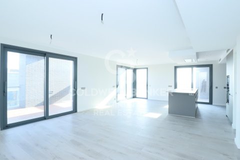 Ático de 4 dormitorios en venta en Esplugues de Llobregat, Barcelona, Cataluña, Spain № 5407 - foto 8