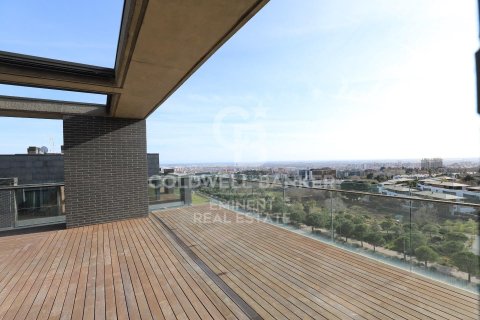 Ático de 4 dormitorios en venta en Esplugues de Llobregat, Barcelona, Cataluña, Spain № 5407 - foto 13