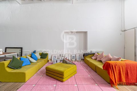 Apartamento de 1 dormitorio en venta en Barcelona, Cataluña, Spain № 5406 - foto 1