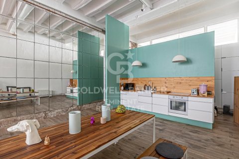 Apartamento de 1 dormitorio en venta en Barcelona, Cataluña, Spain № 5406 - foto 15