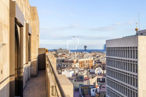 4 bedrooms penthouse for rent in Barcelona, Catalonia, Spain № 3758 - photo 14