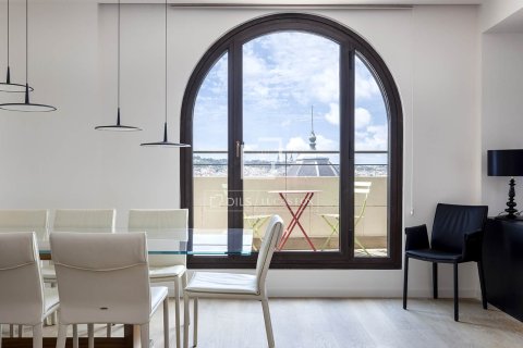 4 bedrooms penthouse for rent in Barcelona, Catalonia, Spain № 3758 - photo 11