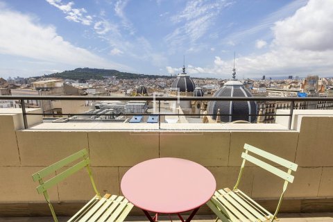 4 bedrooms penthouse for rent in Barcelona, Catalonia, Spain № 3758 - photo 12