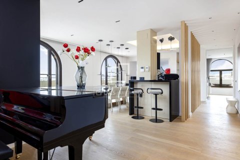4 bedrooms penthouse for rent in Barcelona, Catalonia, Spain № 3758 - photo 18