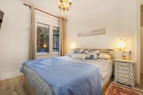 Apartamento de 4 dormitorios en venta en Llafranc, Gerona, Cataluña, Spain № 1316 - foto 13
