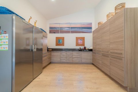 Сasa de 10 dormitorios en venta en Begur, Gerona, Cataluña, Spain № 1758 - foto 9