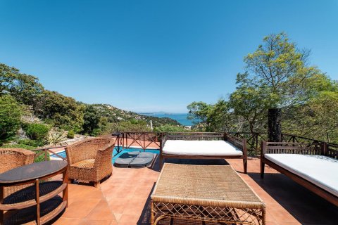 Сasa de 10 dormitorios en venta en Begur, Gerona, Cataluña, Spain № 1758 - foto 4