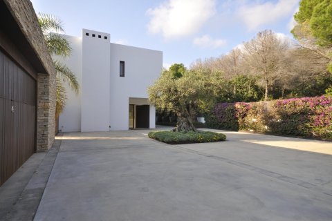 Сasa de 7 dormitorios en venta en Sant Andreu de Llavaneres, Barcelona, Cataluña, Spain № 1753 - foto 3