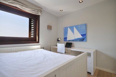 Сasa de 7 dormitorios en venta en Sant Andreu de Llavaneres, Barcelona, Cataluña, Spain № 1753 - foto 14