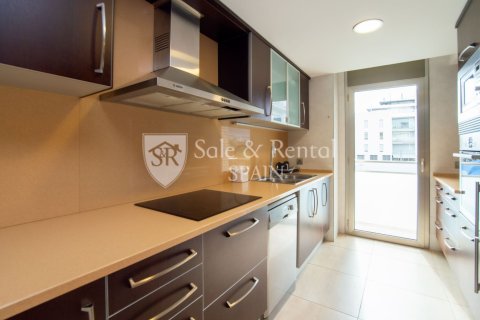 Apartamento de 3 dormitorios en venta en Tossa de Mar, Gerona, Cataluña, Spain № 6692 - foto 11