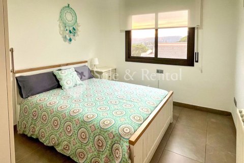 Сasa de 222 m² en venta en Lloret de Mar, Gerona, Cataluña, Spain № 6697 - foto 15