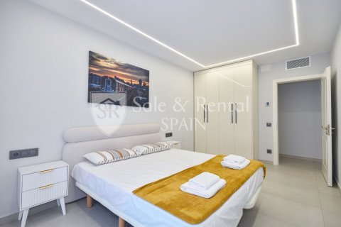 Сasa de 9 dormitorios en venta en Lloret de Mar, Gerona, Cataluña, Spain № 6695 - foto 5