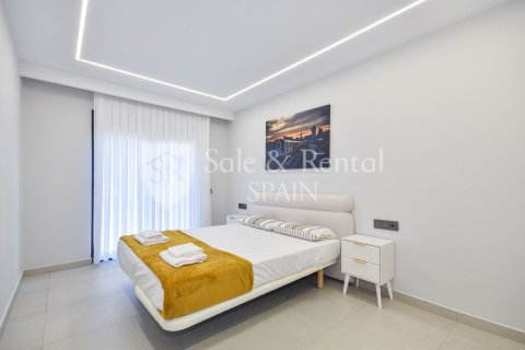 Сasa de 9 dormitorios en venta en Lloret de Mar, Gerona, Cataluña, Spain № 6695 - foto 3