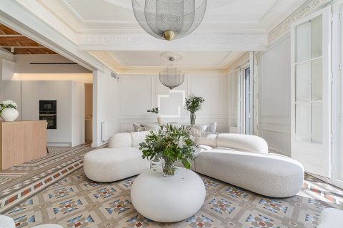 Купить квартиру в Барселона, Испания с 4 спальни, 215м², № 8927 - фото 2