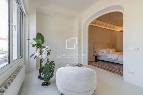 Купить квартиру в Барселона, Испания с 4 спальни, 215м², № 8927 - фото 25