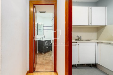 Купить квартиру в Барселона, Испания с 2 спальни, 68м², № 8924 - фото 7