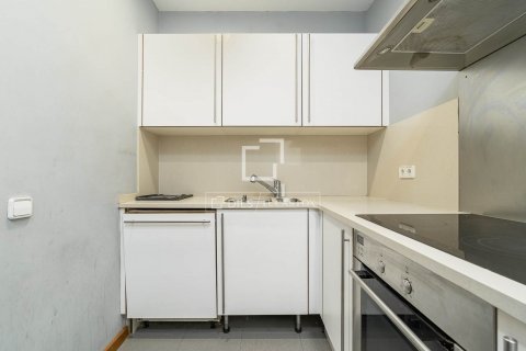 Купить квартиру в Барселона, Испания с 2 спальни, 68м², № 8924 - фото 11