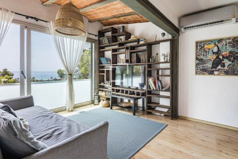 Купить виллу в Кастельдефельс, Испания с 2 спальни, 139м², № 8926 - фото 20