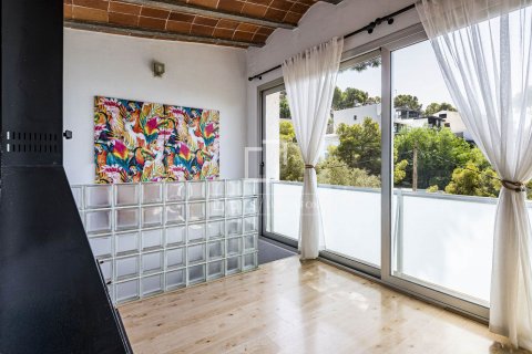 Купить виллу в Кастельдефельс, Испания с 2 спальни, 139м², № 8926 - фото 11