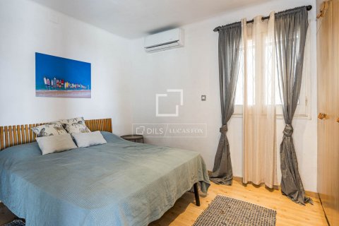 Купить виллу в Кастельдефельс, Испания с 2 спальни, 139м², № 8926 - фото 30