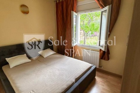 Сasa de 4 dormitorios en venta en Lloret de Mar, Gerona, Cataluña, Spain № 6674 - foto 18