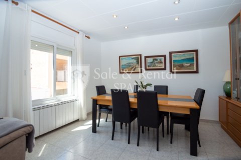 Купить дом в Сант-Фелиу-де-Гиксолс, Испания с 4 спальни, 200м², № 6670 - фото 13