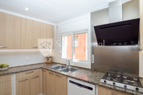 Купить дом в Сант-Фелиу-де-Гиксолс, Испания с 4 спальни, 200м², № 6670 - фото 18