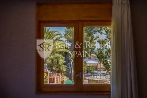Сasa de 4 dormitorios en venta en Blanes, Gerona, Cataluña, Spain № 6675 - foto 21