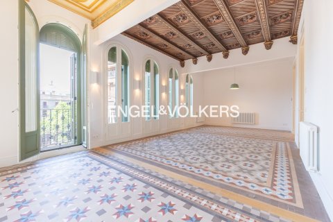 2 bedrooms apartment for sale in Ciutat Vella, Barcelona, Catalonia, Spain № 2642 - photo 7