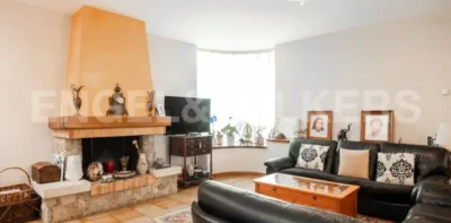 Сasa de 6 dormitorios en venta en Llinars del Vallès, Barcelona, Cataluña, Spain № 2640