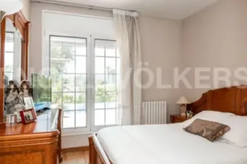 Сasa de 6 dormitorios en venta en Llinars del Vallès, Barcelona, Cataluña, Spain № 2640 - foto 6