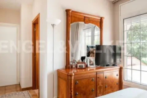 Сasa de 6 dormitorios en venta en Llinars del Vallès, Barcelona, Cataluña, Spain № 2640 - foto 7