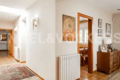 Сasa de 6 dormitorios en venta en Llinars del Vallès, Barcelona, Cataluña, Spain № 2640 - foto 8