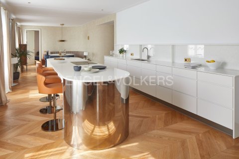 Ático de 4 dormitorios en venta en Eixample, Barcelona, Cataluña, Spain № 2645 - foto 30