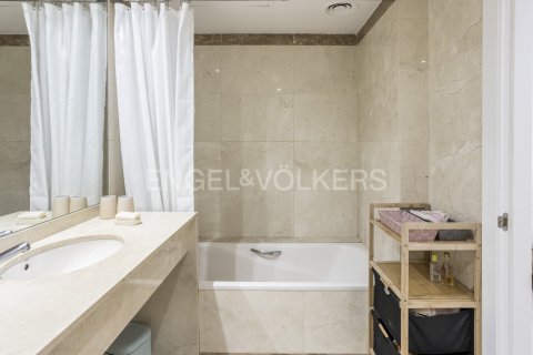 Apartamento de 2 dormitorios en venta en Sant Martí, Barcelona, Cataluña, Spain № 2646 - foto 23