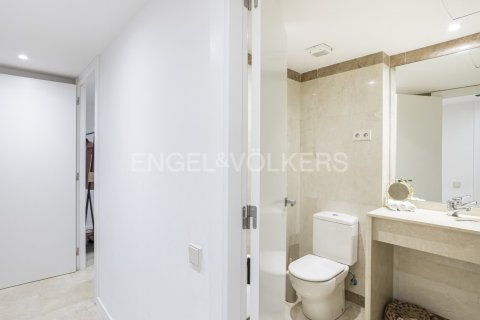 Apartamento de 2 dormitorios en venta en Sant Martí, Barcelona, Cataluña, Spain № 2646 - foto 22