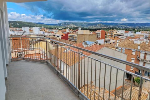 Apartamento de 3 dormitorios en venta en Sant Antoni de Calonge, Gerona, Cataluña, Spain № 1656 - foto 8
